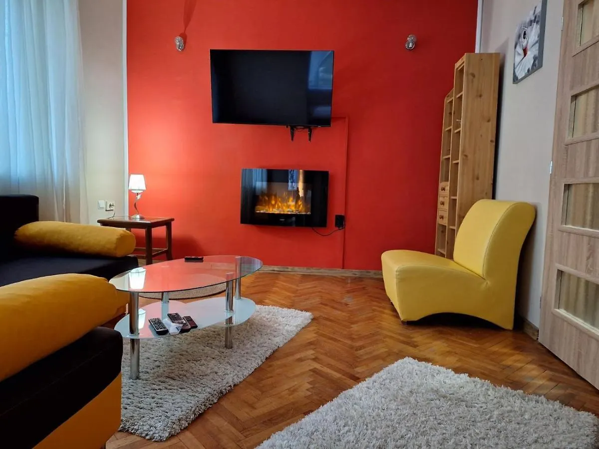 Cozy Apartment In The Heart Of Sofia location